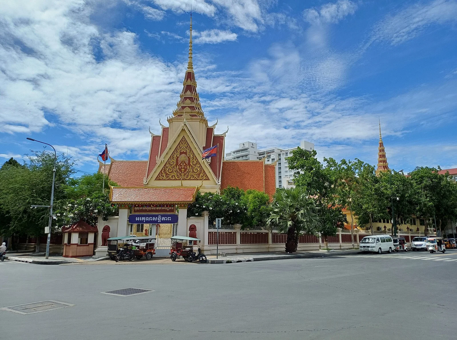 Lease vs Nominee vs Trust vs Strata in Cambodia 2026