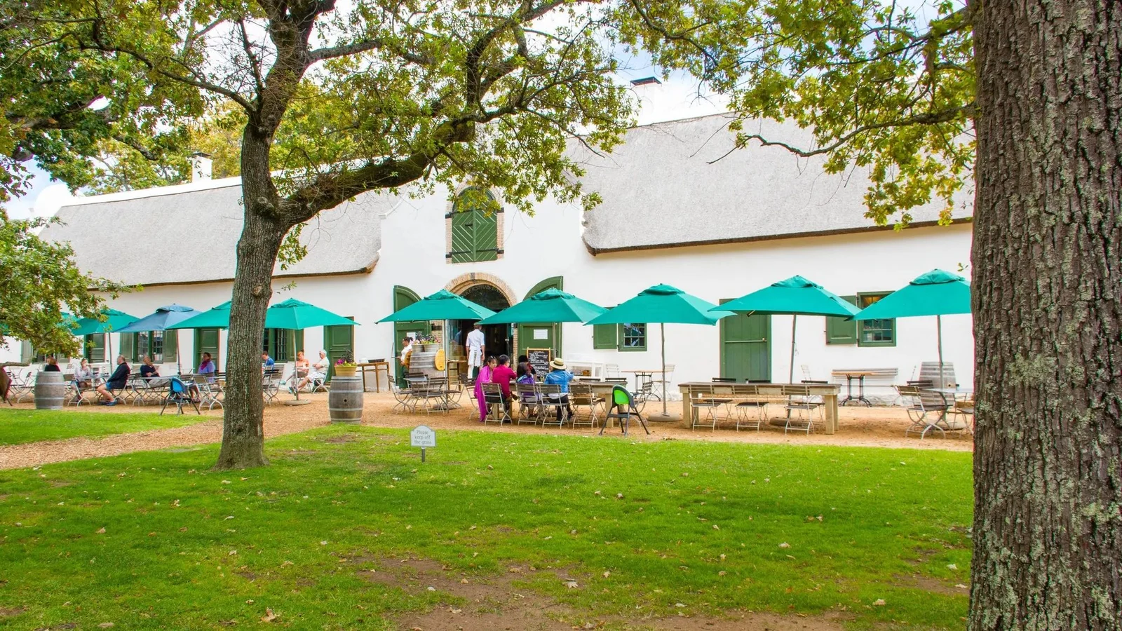 Retiring to South Africa from the UK: Visa and Property