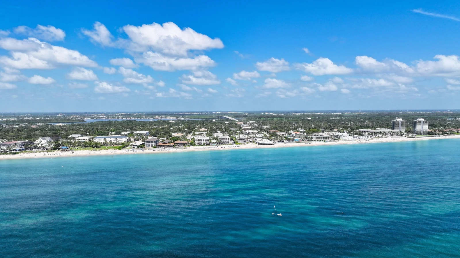 Aerial view of the Vero Beach shoreline with the Atlantic Ocean in front