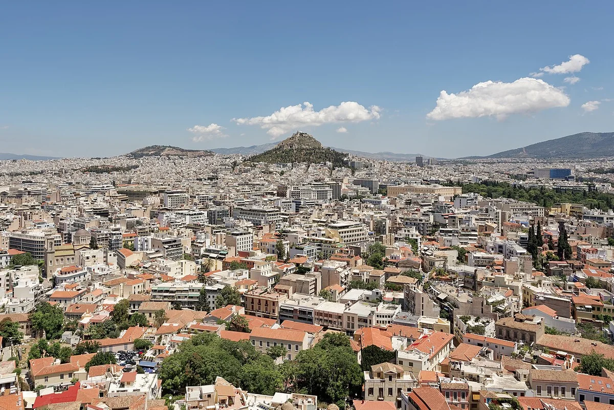 Buy to Let Greece 2026: Gross Yields, STR vs LTR Guide — Greek Invest research illustration