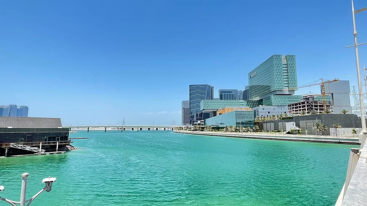 Al Maryah Island Apartments for Sale: What to Check