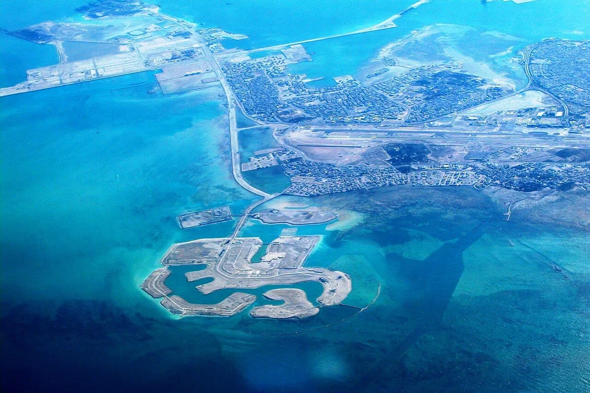 Amwaj Islands Property: What a Foreign Buyer Can Own