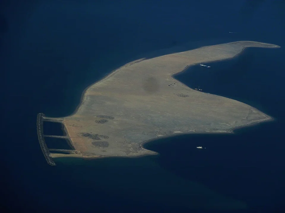 Dubai Islands Deira inline-2