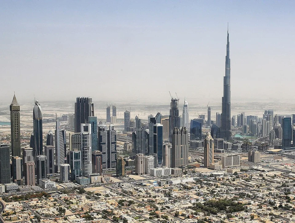 Dubai South Al Maktoum inline-1
