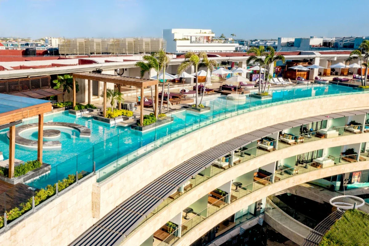 Playa del Carmen Real Estate: Condos for Sale