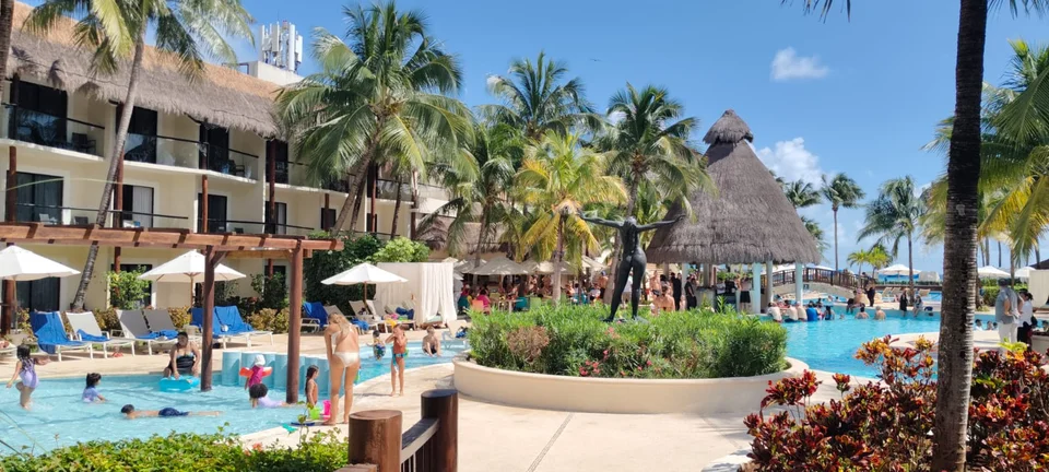 Condo Vs Villa Mexico Investment, investment corridor
