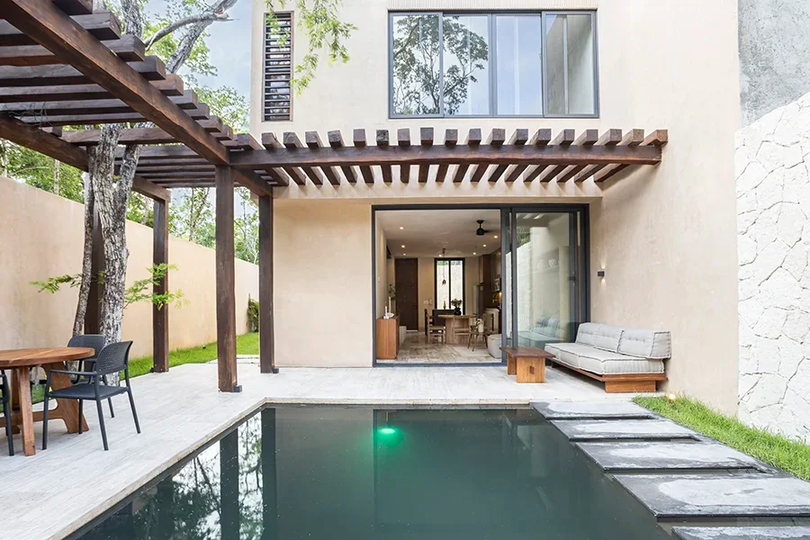 Saint Marine premium amenity deck and pool