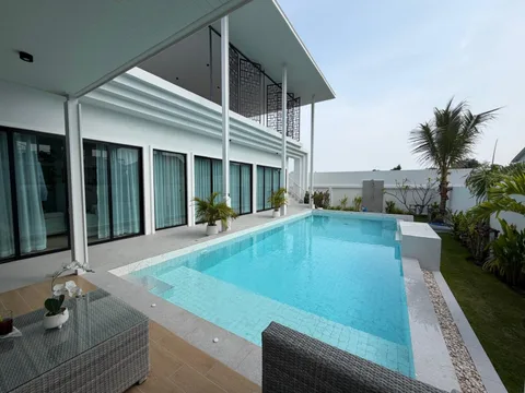 LA LUCA City Villa Hua Hin