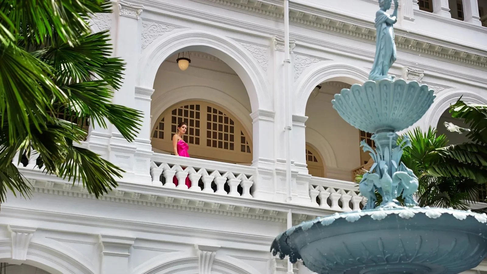 The fountain courtyard at Raffles Hotel Singapore