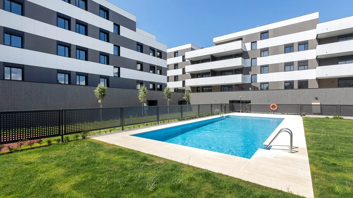 Wohnung kaufen in Spanien: Hausgeld, Lizenz und Rendite