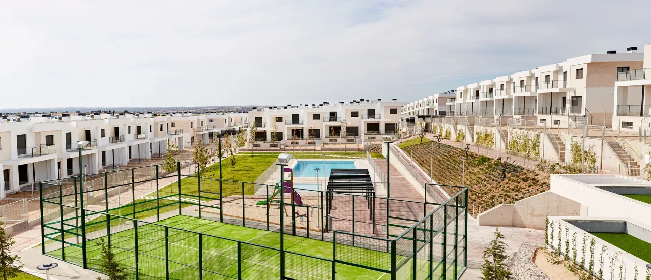 Boadilla Garden: Villas from €299K